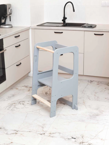 Aide de cuisine pour 2-3 enfants