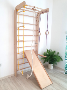Échelle de gymnastique avec toboggan P320