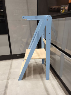 Aide de cuisine Blauer